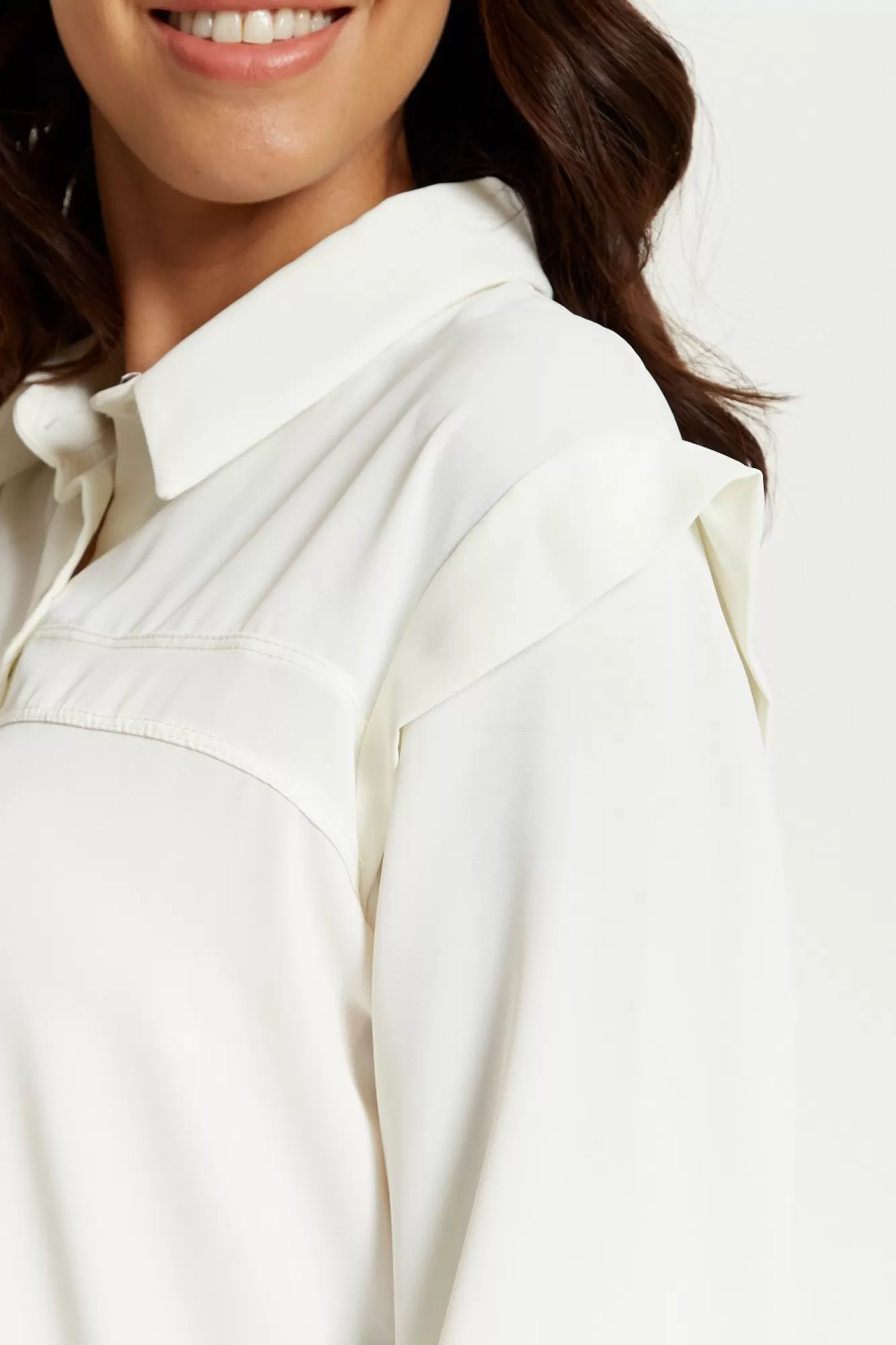 Blouses^Hoxton Gal Oversized Shoulder Detailed Long Sleeves Shirt White