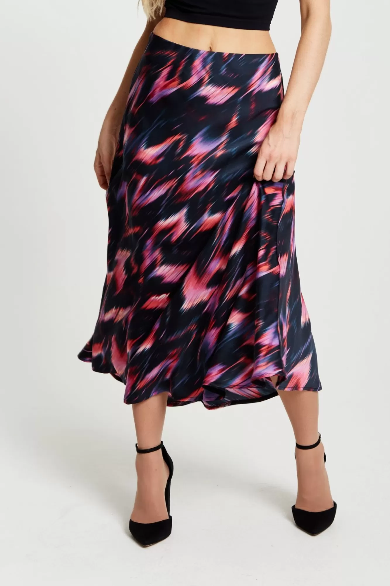 Skirts^Liquorish Abstract Ikat Print Midi Skirt In Black And Pink Blackpink