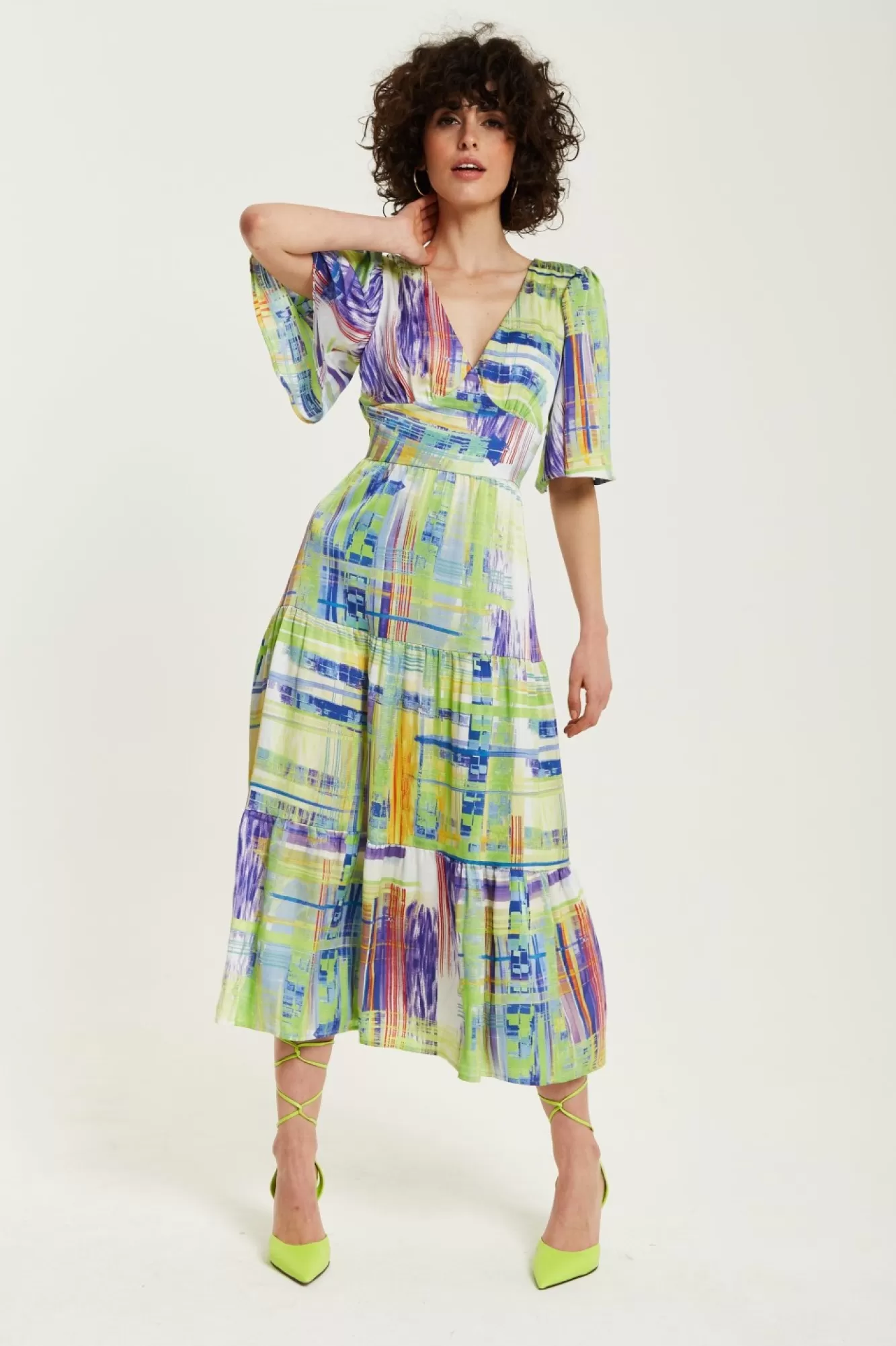 Midi Dresses^Liquorish Abstract Print Midi Dress With Short Sleeves Green