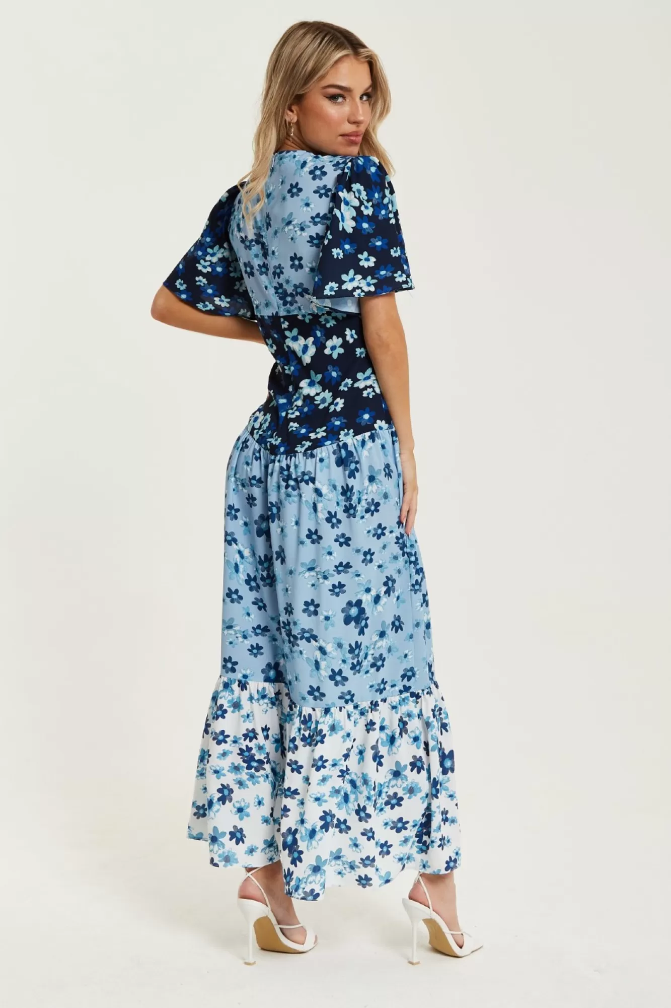 Midi Dresses^Liquorish Floral Print Midi Dress In Blue Navy And White Multicolour