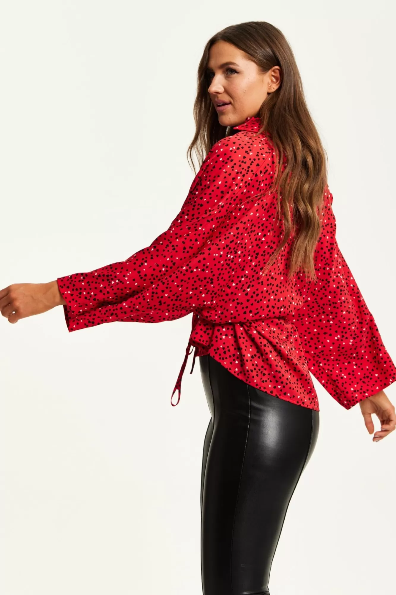 Long Sleeve Tops^Liquorish Heart Print Shirt With Long Sleeves And Tie Waist Red