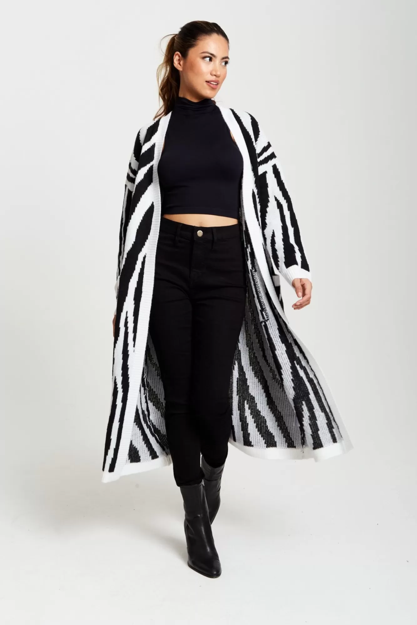 Cardigans^Liquorish Longline Cardigan In Black And White Zebra Pattern Blackwhite