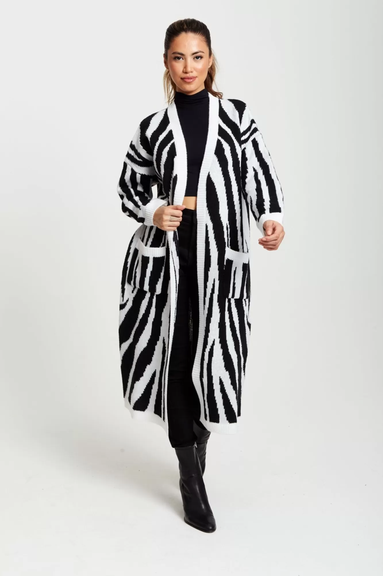 Cardigans^Liquorish Longline Cardigan In Black And White Zebra Pattern Blackwhite