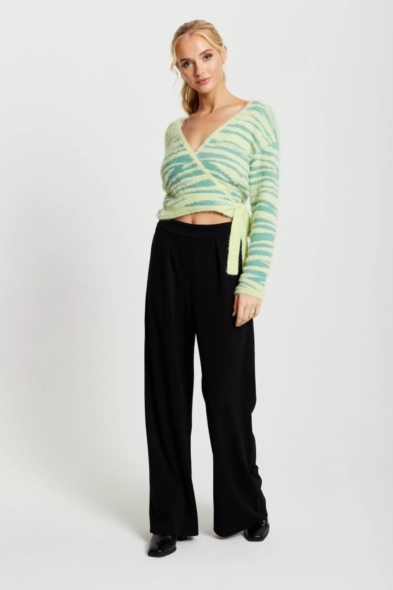 Cardigans^Liquorish Textured Zebra Wrap Cardigan In Yellow And Green Yellowgreen